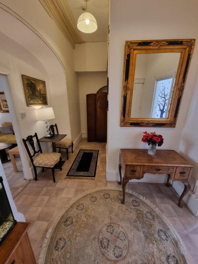 דובר Large Flat Next To Port, Cliffs, Beach With Parking מראה חיצוני תמונה